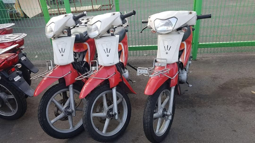 نود اعلامكم سيتم قريباً جداً وصول حاويه دراجات فقط سرفيز  وستكون الاسعار600 فقط على الراغبين بالشراء يجب الحجز عن طريق الاتصال بالرقم ***********
***********

