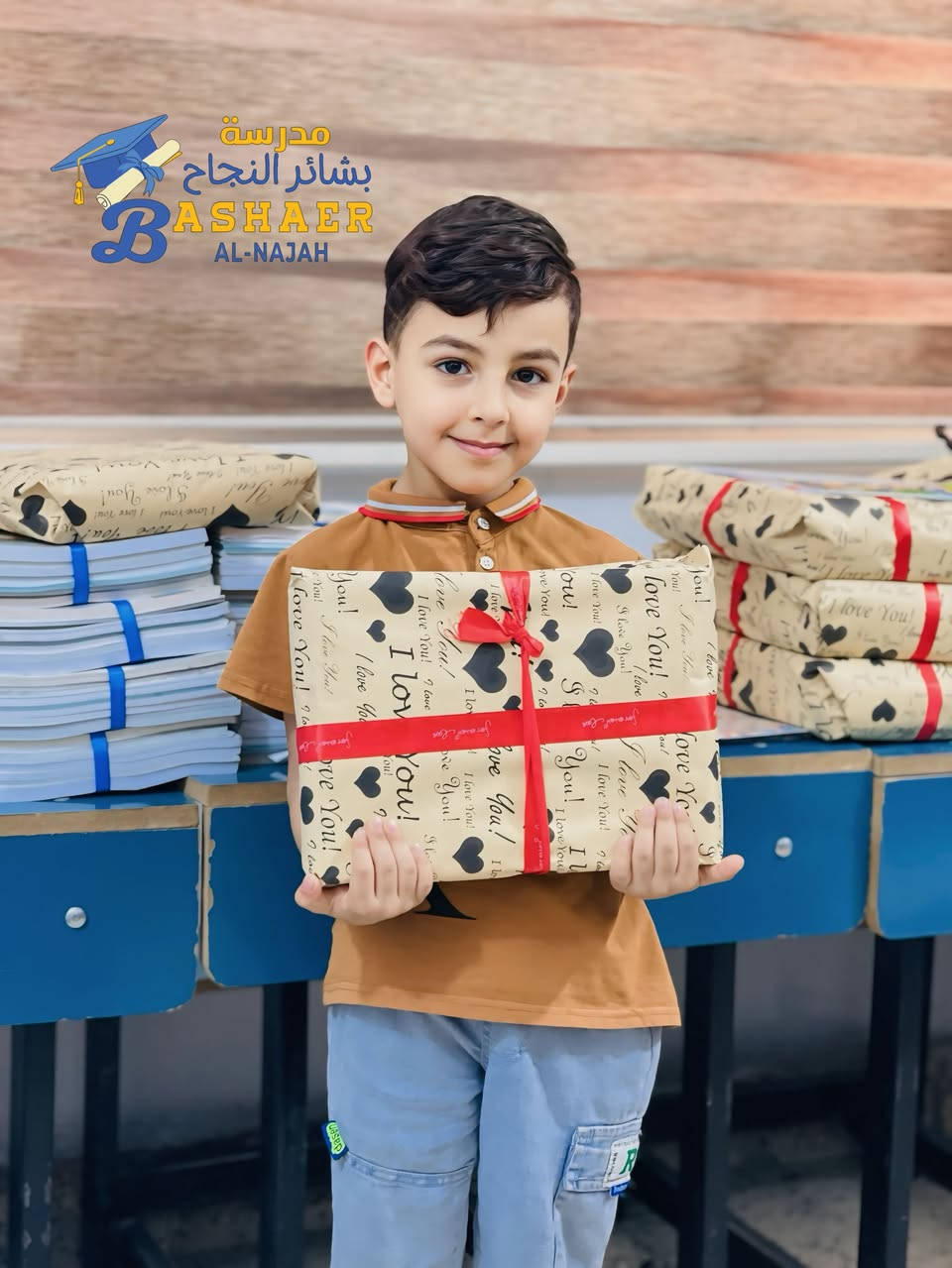 🎒✨ عامٌ دراسي جديد… 
وبدايةٌ مليئة بالأمل

في مدرسة بشائر النجاح الابتدائية الاهلية ، نحرص على أن تكون بداية العام الدراسي مميزة ومنظمة لأبنائنا التلاميذ ، فكانت اليوم أجواء جميلة تزامنت مع توزيع الزي المدرسي والكتب الدراسية، استعدادًا لانطلاقة عام دراسي حافل بالنجاح والتميز.

أبناؤنا التلاميذ هم محور اهتمامنا، ونسعى دائمًا إلى توفير كل ما يحتاجونه ليبدأوا عامهم الدراسي بثقة وحماس. نتمنى لهم عامًا مليئًا بالنجاح والتفوق، ونعدهم بأن نبقى داعمين لهم في كل خطوة من خطوات مسيرتهم التعليمية.

🌟 بشائر النجاح … نبدأ معهم اليوم، ونصنع معهم غدًا أجمل.

للتواصل والاستفسار 📞
***********
البلديات / تقاطع الكهرباء / قرب حيدر ابو الشربت 

#مدرسة_بشائر_النجاح_الاهلية #إعلام_مدرسة_بشائر_النجاح_الابتدائية_الاهلية #ترند #explore⁩
#followforfollowback

نص مكتوب في الصور:
- مدرسة بشائر النجاح BASHAER AL-NAJAH
- الصف الثالث 3
- مدرسة
- بشائر النجاح
- BASHAER
- AL-NAJAH