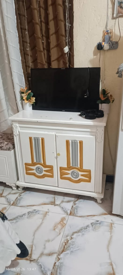 سلام عليكم غرفه نوم للبيع 9 قطع نضيفه غرفه تفصال كل نقص مابيها عرض الكنتور 3ونص مكاني ناصريه اي ستفسار هاذا رقمي ❤️ ***********
