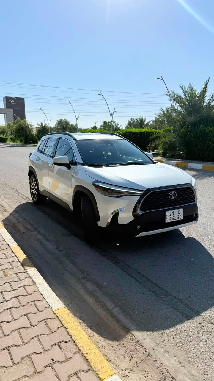 للبيع تويوتا كورولا كروس XLE موديل 2022
وارد امريكي : بجم كبس 

🔹 الموديل: Toyota Corolla Cross XLE
🔹 السنة: 2022
🔹 المحرك: 2.0 لتر 4 سلندر
🔹 القير: CVT أوتوماتيك
🔹 الدفع: [أمامي]
🔹 الجنط: 18 إنچ ألمنيوم
🔹 عدد الركاب: 5 أشخاص
🔹 المقاعد: جلد اسود بلاد
🔹 كرسي السائق: كهربائي 10 وضعيات + دعم قطني
🔹 تدفئة المقاعد الأمامية
🔹 مكيف أوتوماتيك ثنائي المناطق
🔹 شاشة + Apple CarPlay وAndroid Auto
🔹 شحن لاسلكي للموبايل
🔹 Blind Spot – مراقبة النقطة العمياء
🔹 Rear Cross Traffic Alert
🔹 حساسات أمامية وخلفية
🔹 كاميرا خلفية
🔹 إضاءة LED
🔹 مثبت سرعة متكيف
🔹 أنظمة أمان Toyota Safety Sense

📌 العداد: [36,000 كم]
📌 الحادث: [بابين صبغ باب السايق والي وراه بدون دواخل ]
📌 الموقع: تكريت
📌 السعر: [ 178 وبيها مجال بسيط جداً ]
السيارة XLE فل أوبشن بالنسبة لفئتها .

الشراي يتصل على هذا الرقم : ***********
