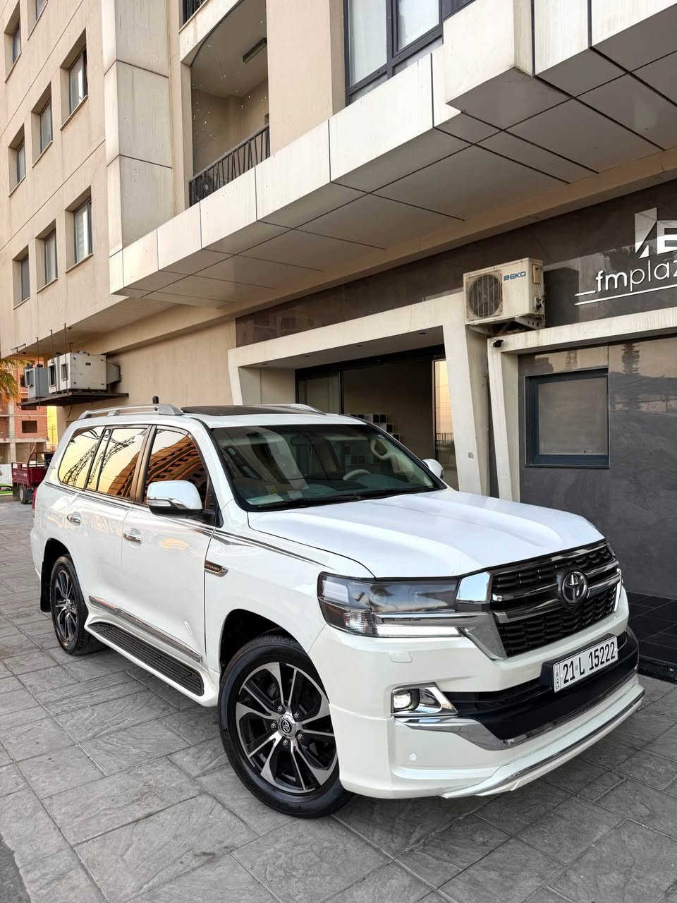 TOYOTA LANDCRUSER GXR 🧿⚜️

V6✈️
MODEL:-2013📦کامل گۆراوە بۆ 2020

بەنسبەتی بۆیاخ بۆیاخ عامە⚜️
سەنەوی رەقەم هەزەی نوێیە بەشەرتی تەحویل
مواسەفات GXR
نرخ:235 وەرەقەو مەجالێکی برایانە
بۆزانیاری زیاتر پەیوەندی بکە 👇
*********** أربيل, العراق
