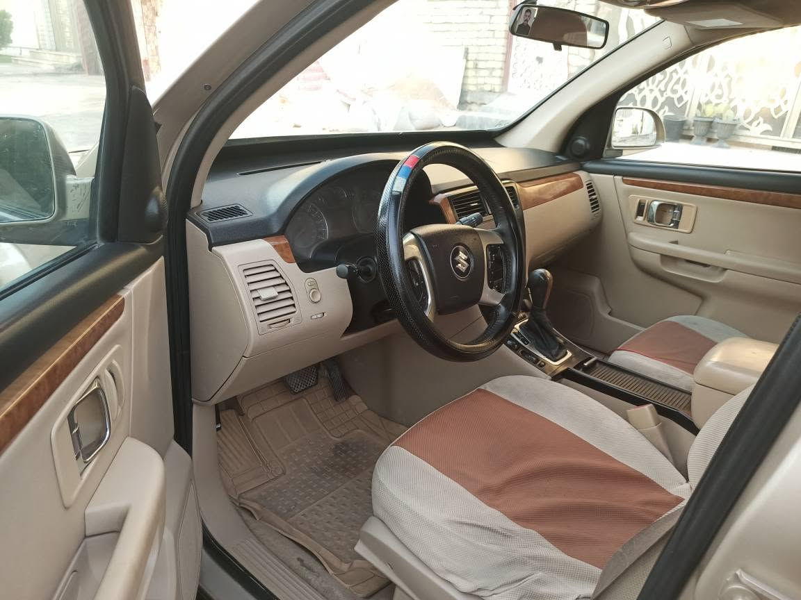 مراوس فقط حسب القناعة 
سوزوكي ياباني 7 راكب عائليه تلث قطع تبريد بسمي مال بيت موديل 8 رقم بغداد دولي جديد مكفولة من صبغ والضربه فقط إلي موضحه بل صوره كير محرك خير من الله يحتاجله بعض الترتيبات مكاني بغداد الشعب وتساب اتصال *********** بغداد, العراق
