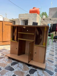 بوفيه • ميز بلازمه • مستخدمات