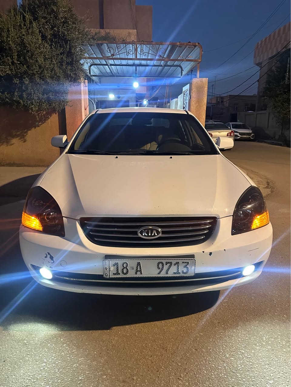 السلام عليكم 
كيا اوبتما 2006 رقم بابل بإسمي اللون ابيض محرك 6 سلندر 2700 السيارة بيها تبديل عرقچين بدون كص تكم ابيع عام مكاني الحلة شارع 60 *********** حلة, بابل
