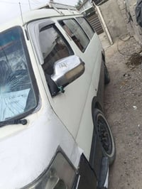 فتون منغولي • ٢٠٠٦ • رقم احمر