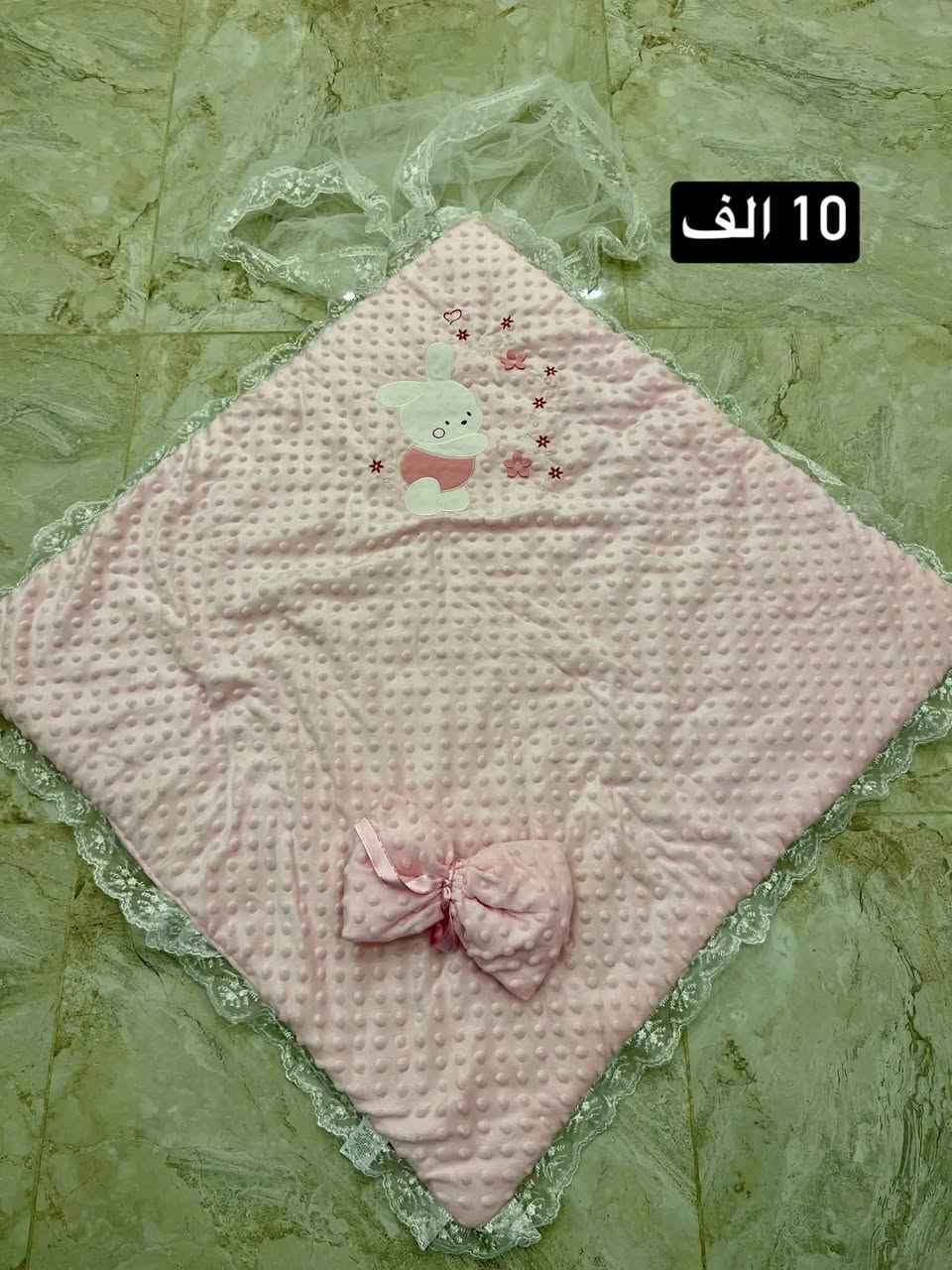 للبيع ….والاسعار ع الصور 
لتثبيت الحجز ع الخاص

نص مكتوب في الصور:
- 5 الف
- 10 الف
- 3 الف 5 الف 4 الف 4 الف
- 3 الف