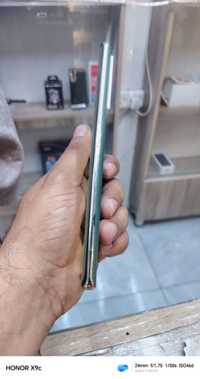 انفنكس نوت 40برو فايف جي الذاكره ٢٥٦ السعر ٢١٠ قفل مدينه الصدر الاتصال ***********

نص مكتوب في الصور:
- HONOR X9c 24mm f/1.75 1/33s ISO366 18:49 ۲۰/۰۹/۲۰۲۶
- هاتفي XOS 15.1.2 استنادا إلى Android التحقق من التحديثات التخزين ٢١,٢٨ غ.ب / ٢٥٦ غ.ب اسم الجهاز Infinix NOTE 40 Pro+ 5G الطراز Infinix X6851B وحدة المعالجة المركزية Dimensity 7020 RAM 12.00 GB+6.00 GB الكاميرا الخلفية 108M TRIPLE Camera الكاميرا الأمامية 32M البطارية 4600mAh الشاشة 1080x2436 HONOR X9c 24mm f/1.75 1/50s ISO236 18:49 ٢٠٢٠/٠٩/٢٠٢٦
- HONOR X9c 24mm f/1.75 1/50s ISO466 18:49 2024/09/2026
- HONOR X9c 24mm f/1.75 1/33s ISO294 18:49 ۲۰/۰۹/۲۰۲۶