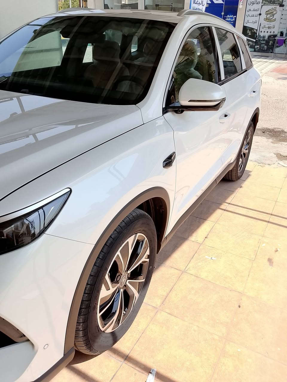 كيمر السده
سونك برو الانيقه
مفقوده من السوك
السعر 29700 مليون
زيرو ماشيه الف ونص
مثل متشوف بعينك
بعده بحاله الزيرو
تمشي حوالي 100 كم بالشحنه
بانورما
داخلي جملي
جنط كهرب
13 كامره
تشغيل عن بعد
اوتو بارك
حساسات
وبعد اكو فد 15 مواصفه
باسمي
العنوان بغداد العامريه
***********
