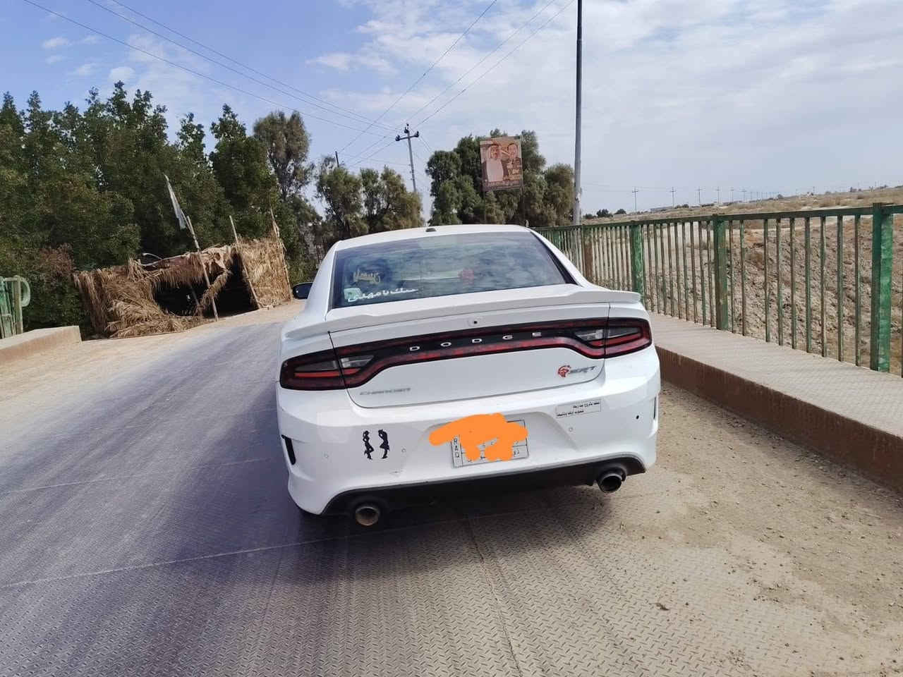 سلام عليكم بيع مستعجل
دوج شارجر موديل 2015 اصل  وارد كندي داخل العراق كلين 
ضربته بل عراق جاملغ 
سياره جاهزه مكفوله كفاله عامه 
سياره فول واحد على واحد 
فتحى شاشه كبيره
كشنات حضن جلد 
كير مكينه حداده جاهزه 
تبريد ثلج 
كير طياره 
مكينه 3600
 لايت زنون سياره جاهزه بسمي رقم ذي قار مكاني الناصريه سعرها 155
***********
