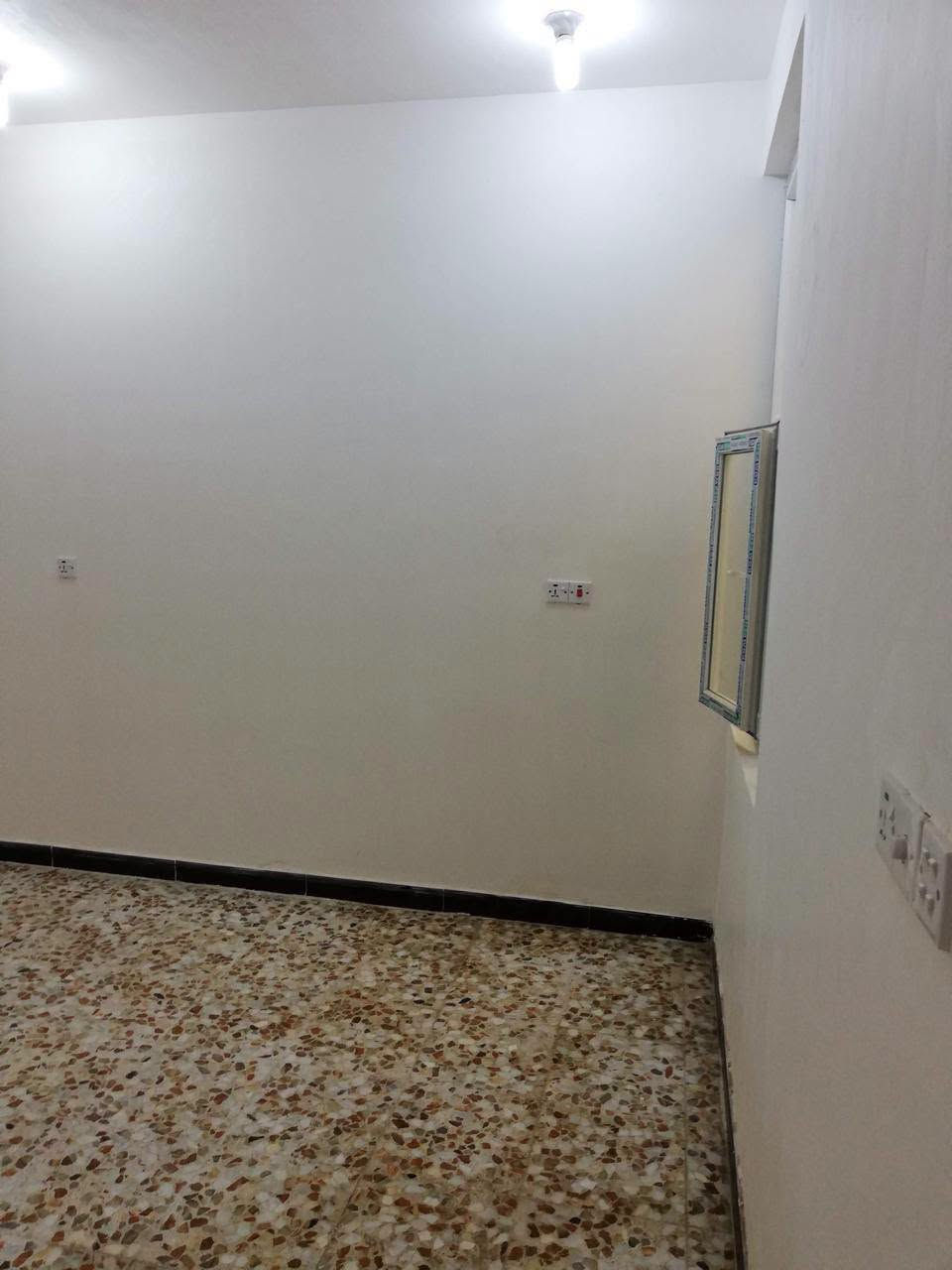 للبيع مشتملات ركن عدد ٢
الموقع حي الصحه قرب مسكوف البغدادي
منفصلات كلمن بابة وحد المساحه ١٦٠ متر 

المشتمل الارضي يحتوي على غرفتين نوم وهول وصالة ومطبخ ومجمع صحيات

بناء درجه اولى سنه ٢٠٢٠ مؤجرات حاليا بوارد شهري ٧٠٠ الف

شبابيك PVC كتايب حديد وcnc ابواب خشب صاج  

المشتمل طابق الاول يحتوي غرفتين نوم وهول وصالة ومطبخ ومجمع صحيات
السعر خاص او اتصال 
***********
