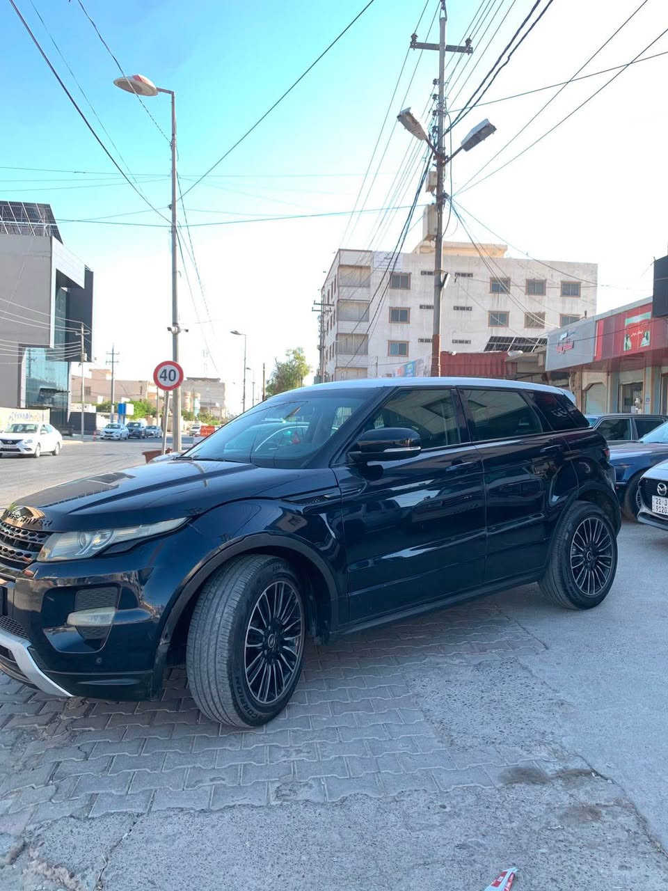 landrover Evoque 2012
کوردی /
کۆد / 530# 
مواسەفات / SD4 
مەکینە / v4  gaz  کەپس
ڕۆیشتن/ 206000km
                             clean title 
ڕقم سنوی نوێ2027
نرخ/ 11000$  
ناونیشان/ هەولێر
واتساپ/

***********
***********
***********

عربی/
لاند ڕۆڤەر  ئی ڤوک ۲۰۱۲
کلین  کفالە
مواسفات / SD4 
محرک /v4 گازوایل  کەبس
رقم سنوی جدید ۲۰۲۷

سعر / ١١٠ ورقە
عنوان/ اربیل
واتساب/

***********
***********
*********** أربيل, العراق

نص مكتوب في الصور:
- #530