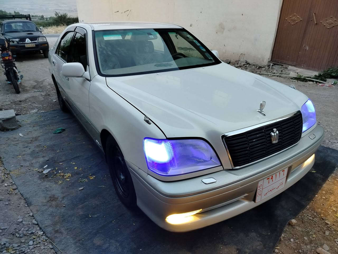 مه ليكه براوه 2001. vvtئالتوني بازار
كؤدو ره قه ميشي وه ركرتوه 
بي جالو شوخت بي دوكه ل 
كامل مه سره فه كراوه 
شاشه ته حديد سورعه 
١دوكمه سفر ده شبل نه جه ف ره قه م يه ك 
بؤهيج مه كه ري هه موكياني به شه رت 
سعر ي 41
***********
***********
