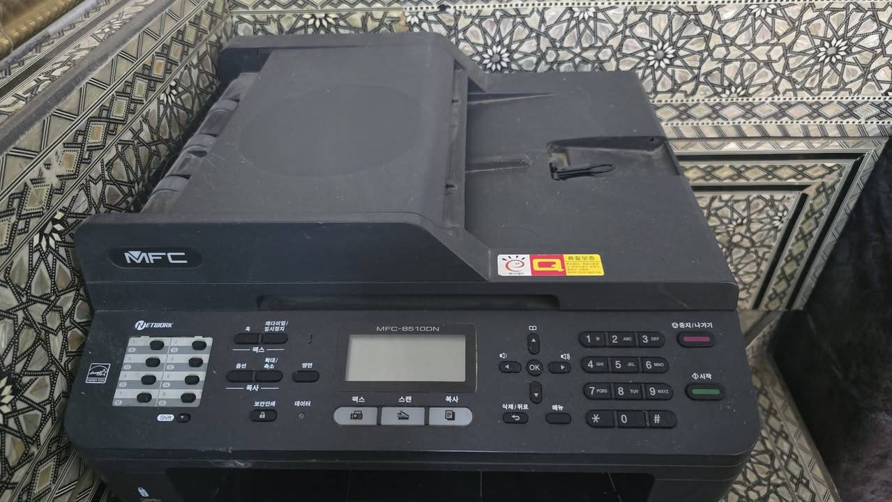 للبيع سعر 125 الف ***********
