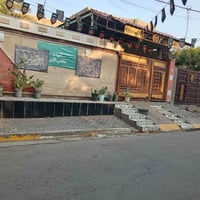 ٣٠٠م • واجهة ١٠م • شارع حكمت