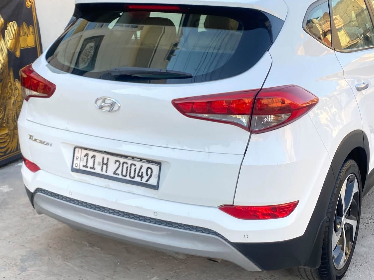 سلام عليكم هونداي توسان 2018 خليجي مكفول من الصبغ فقط بيها بارد بل جنطه السياره برغي ممفتوح بيها رقم بغداد اب اسمي لون ابيض فول مواصفات عده البصمه
حساسات اماميه
حساسات خلفيه
مري شفط
ترحيب عند التقريب 
كشنات جلد
5 ويلكب 
تخم تاير جديد
كشنات كهربائيه
كامره خلفيه
ثلاث انظمه قيادة سبورت ايكو عادي
أشاير بل مري
ويلكب حجم 19
محرك 2000 دوش
تحكمات ستيرن جهتين
توقف ذاتي
تبريد قطعتين امامي خلفي 
بارد + تدفئه
بانوراما 
لد امامي نهاري ولد ليلي 
مكان السياره بغداد حي العامل السعر 170
رقم الموبايل ***********
