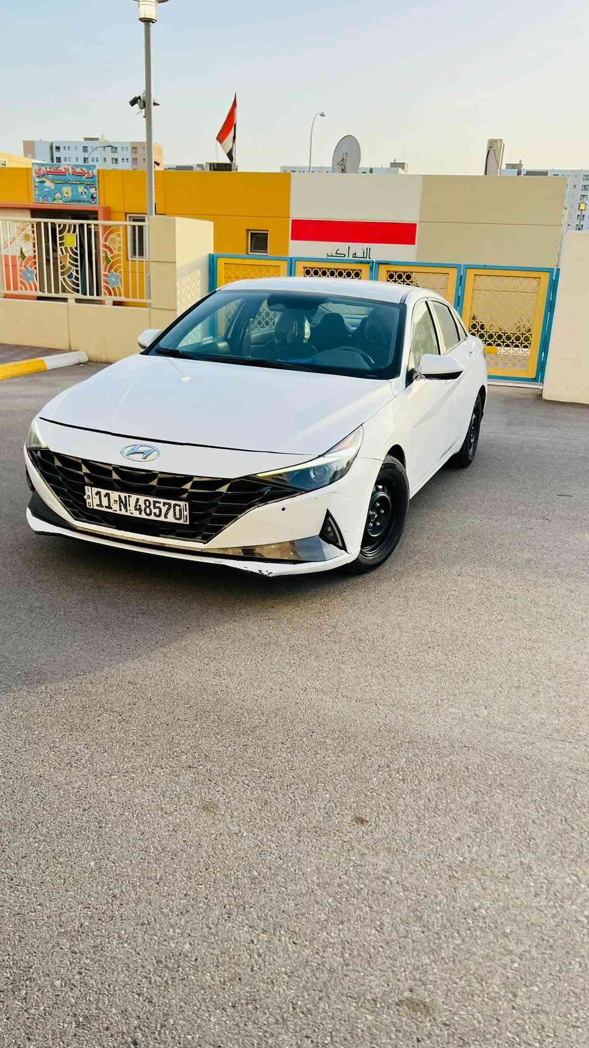 السلام عليكم النترا أمريكي 2022 ضررها مرفق بل منشور السونار فول مواصفات عدا الفتحه
بصمه تشغيل عن بعد 

قياده ذاتيه 

تحديد مسار 

تدفئه كشنات 

توقف ذاتي 

صندوق ذكي 

وباقي المواصفات معروفه 

السعر 125 وبيها مجال 

مكاني بغداد المعامل الباويه 

الرقم ***********
