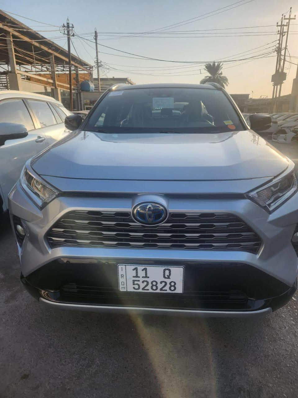 راف فور هايبرد 
XSe (فول مواصفات)
موديل ٢٠٢٤
لون سلفر قمارة اسود 
كشنات جلد تدفئه 
كشنات خزن 
تبريد خلفي
4 بصمات
المواصفات
رادارات امامي وخلفي وجانبي 
سلايد
نظام صوت JBL
ابل كار بلي
شاشه كبيره 
ترحيب
دخول ذكي
شاشة كبيرة
الجنطة الخلفية كهرباء(تفتح بالقدم)
تدفئة وتبريد بالكشنات
تدفئة كشنات خلفية والستيرن
كشافات امامية
3 وضعيات قياده
اوتو هولد
نقط عمياء 
توقف ذاتي
اناره داخليه لد
حادثها باب جنطة جدا بسيط
المكان بغداد البياع
سياره باسمي تحويل نفس اليوم
سعر 253 بيها مجال 
رقم بغداد
***********
