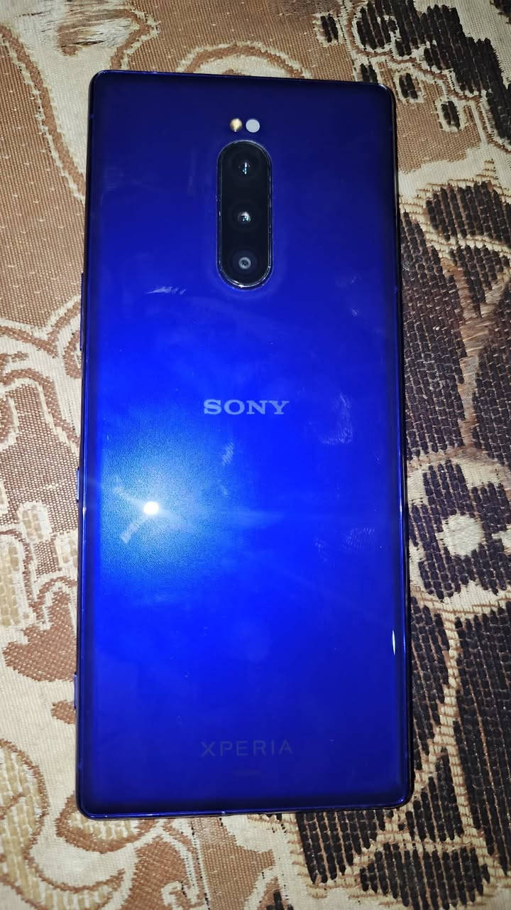 سوني اكسبيريا 1 ذكره 64 كامره من سوني 4k تصوير فيديو سلسه تطبيق من سوني بنظام تصوير السنما بعد من سوني مقاوم للماء و الغبار جهاز اشتريته للاعاب 60.فريم HDR ببجي سعر الجهاز 130 وبيه مجال  المكان النجف سايدين المقابل لمستشفى ابن بلال قرب محطة ريبال. استفسار وتساب ***********
