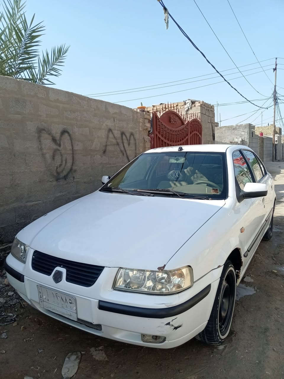 السلام عليكم سمند ٢٠١٠ رقم مثنى سنويه لل٢٧ مكينه وكير نضيفات حداديه جديده بيهه مكانات صبغ بدون ضربه عليهه غرامات مروريه ٧٠٠ الف وره المشتري السعر ٢٦ وبيه مجال حك الجيه مكاني الديوانيه *********** مامتواجد عالنت
