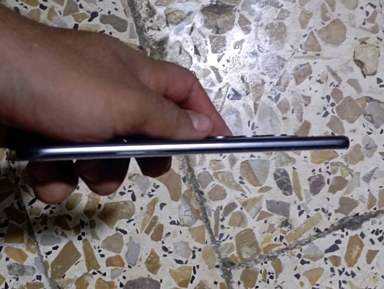 TECNO SPARK 40 Pro+ جهاز جديد نستخدم 7 يوم كلش نضيف وياه شحنه 45 واط وياه كرتونه مالته رقمي لل تواصل واساب***********