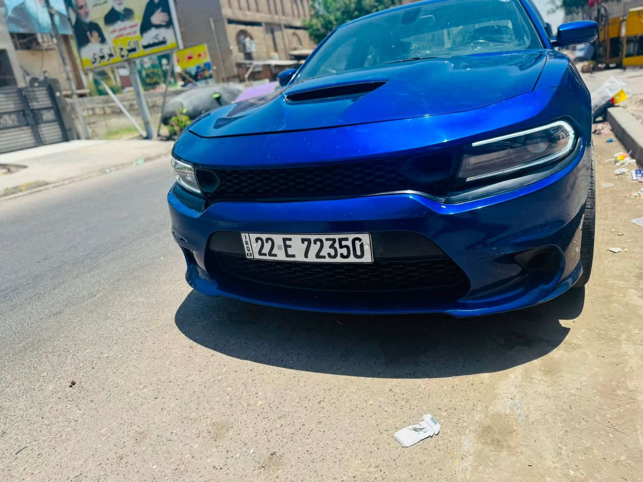 السلام عليكم من رخصة الأدمنية الطيبين چارچر موديل 21 ارزگ اربيل بأسمي حادث سرقة من امريكا چاملغين ودعامية  راجعات نفسهن وصار بيها هنا حادث چاملغ امامي ايمن وبنيد لغد ايمن مال الضربه وشاصي مليوح كلش قليل ومعدل السيارة كلها نطيفة وخير من الله السعر ب 210 وبيها مجال بسيط هذا رقمي *********** بي وات ساب
