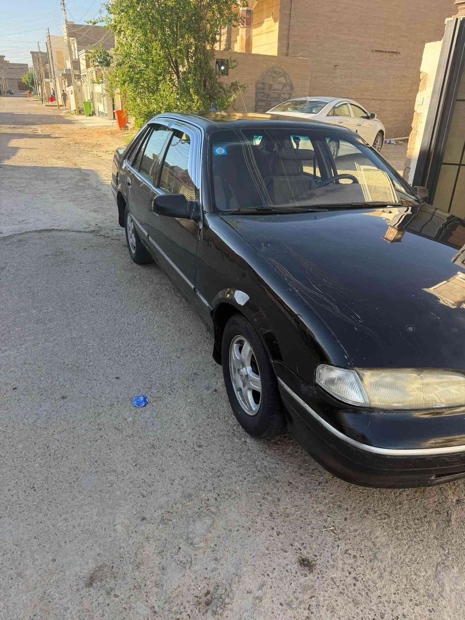 للبيع دايو برنس فراشه جاهزه من كلشي
موديل 1997سنويه 2028جاهزه كير محرك تحويل مباشر تريد وكاله السعر 26$وبيه مجال موقع السياره الرمادي الخمسه كيلو استفسار اتصل ***********
