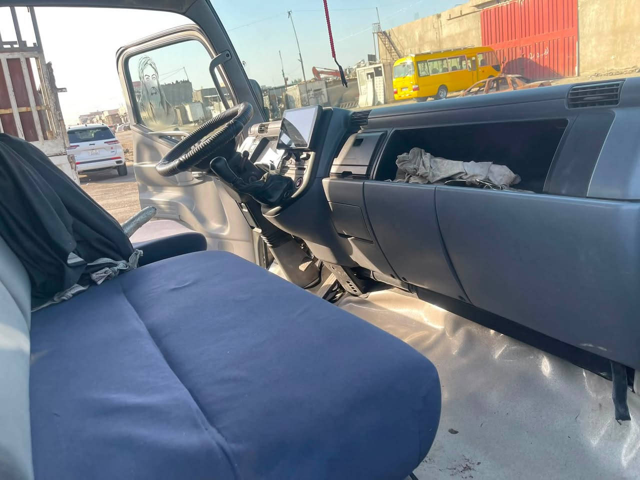 �🔥 للبيع سيارة كنتر جديدة – فرصة مميزة 🔥🚛
للبيع سيارة كنتر جديدة بحالة ممتازة جداً، نظيفة وجاهزة للعمل والاستخدام.

📍 رقم السيارة: واسط
✨ الحالة: جديدة
💰 السعر: 210,000 دولار
🤝 البيع للجادين فقط
📱 للاستفسار والتواصل: ***********
