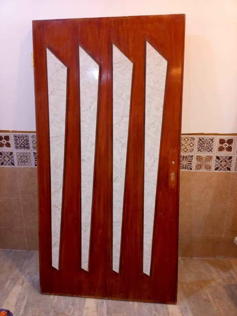 مكانها التاجيا ٤ ابواب للاستفسار 
*********** بغداد, العراق
