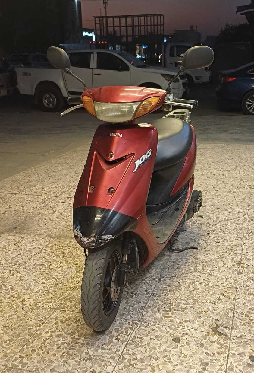 سلام عليكم للبيع عصفوريه ياماها بلاديه كله وسلف وهندر شلعه معدل ع فحص السعر 350 قفل قفل السكن بغداد حي البنوك شراي يخابرني ***********
