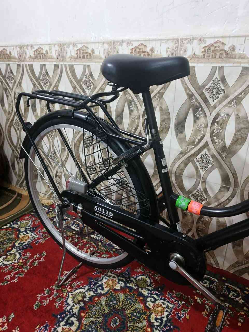 سلام عليكم باسكل للبيع فقط فقط مديل 23 شهر 1 حجم 26 الباسكل ياباني اصلي ونضيف كلش بجيس بعده كامل من كلشي مكينه نضيفه ونعومه وخفيف ولون مميز وشركه مرغوبه وياله موس حساس كدام مكاني نجف ناحيه الحيره والسعر 140 وبيه مجال حك جيه ابو 125 لاتطبلي ماكو توصيل وانته تجيني الاستفسار خاص او اتصال *********** ملاحظه بدون غراض
