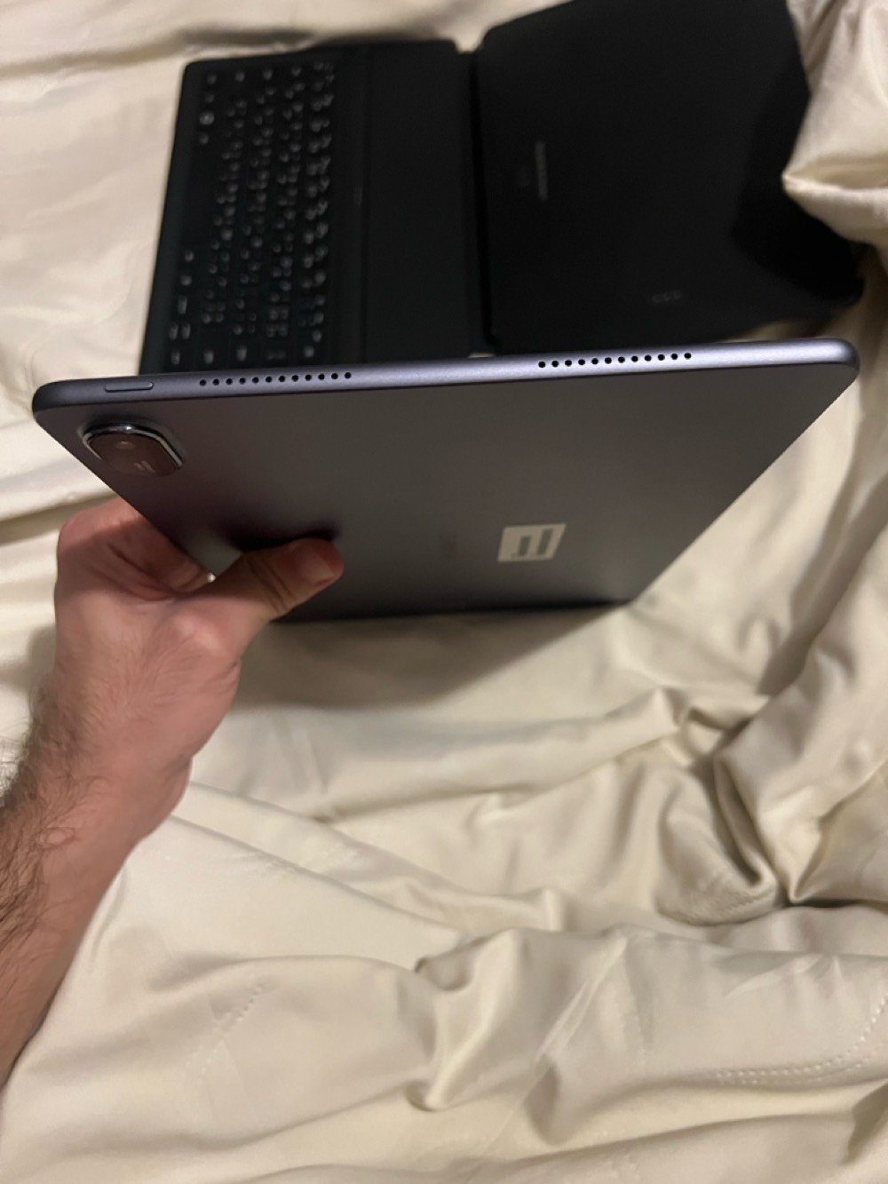 ميت باد 11.5 • ٢٥٦ • كيبورد