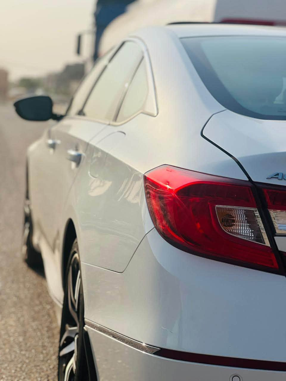 السلام عليكم
من رخصه الادمن المحترم 

Honda Accord Hybrid Touring2022
فئه التورنك اعلى فئه
وارد امريكي حادثها مال امريكا چاملغ خلفي وراجع بارد فقط وهنا بالعراق انطخ عندي الحافه مال البنيد بدون دواخل وبدون كلشي صار بالبنيد تكحيل على گد ٤ اصابع كرت ممبين

فول مواصفات معروفه مواصفات التورنگ السياره ماشيه86000

فتحه سلايد روف طگتين 
شاحن واير ليس
بصمه ابواب +بصمه صندوق +بصمه تشغيل +تشغيل عن بعد +فول نضام ترحيب 

حساسات اماميه +حساسات خلفيه 

كاميرا دواره 

+كامره محيطيه 

رادار +تحديد مسار +سياقه ذاتيه 

اشاير بالمري 

Ledليلي +Ledنهاري 

لايتات زينون 

كراسي كهرباء كرسي السائق والي بصفه +ذاكره للمقاعد
كراسي الاماميه تدفئه تبريد 
الكراسي الخلفيه تدفئه 
داتا شو 
مرايا كهربائيه 
حساسات ٣٦٠ درجه اماميه خلفيه وجوانب 
رادارات 
نقاط عمياء كلهن شغالات 
السعر ١٦٨ وبيها مجال للشراي للاستفسار اكثر 
*********** واتساب

***********رصيد
