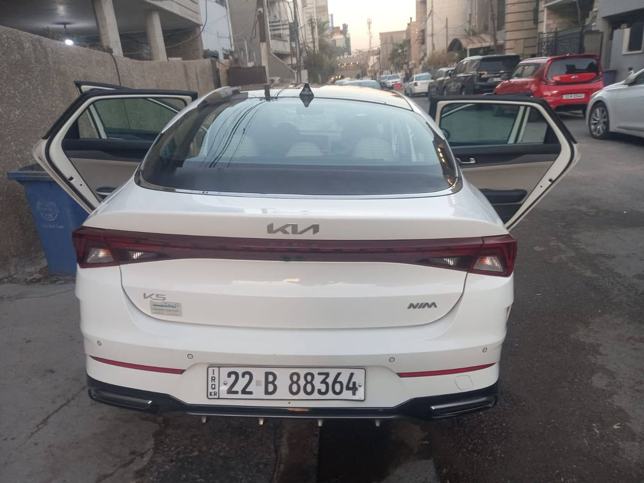 K5 2023 شركة نم فول مكينة ٢٠٠٠ ماشية ٣٩ الف  خليجي  كشنات جلد كامرة حساسات بانوراما شاشه مكان السيارة بغداد المنصور *********** وتساب
