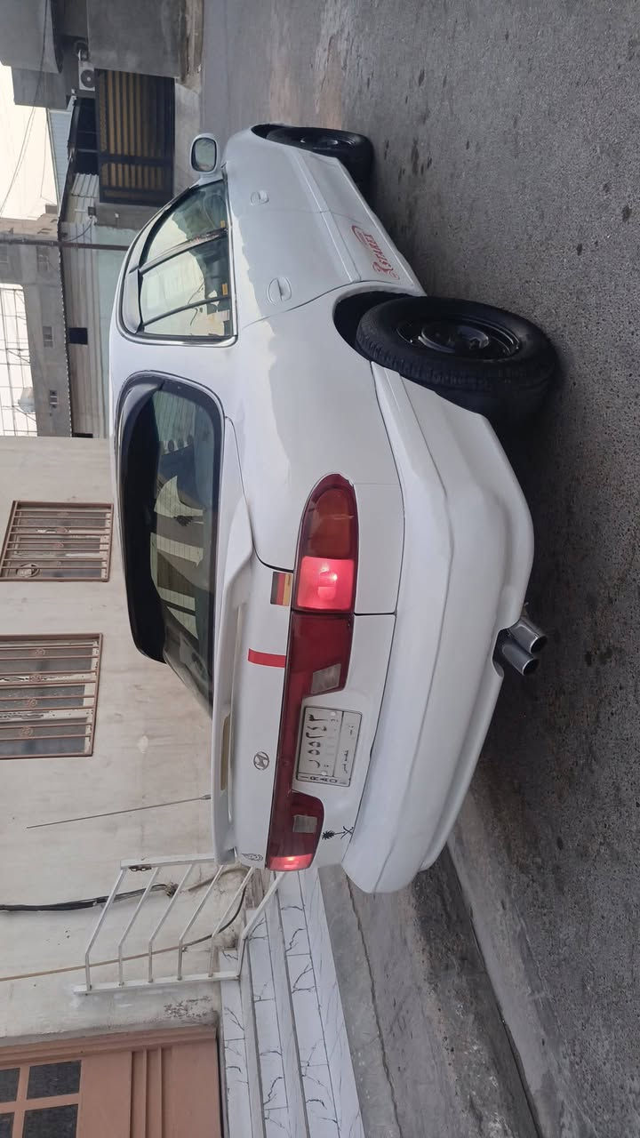 السلام عليكوم سوناته موديل/٩٥/ سنويه لحد ٢٨/ سياره جاهزه من الدعاميه للحعاميه صدر وكير وكهربائيات وتايرات وتبريد ثلج غرفه جديده كير عادي مكينه جديد سياره مصبوغه كجماليه السعر ٣٨/ قفل مكاني لفلوجه ممتواجد ع فيس رقمي ***********
