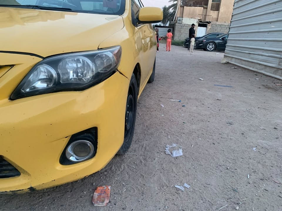 السلام عليكم كورلا موديل ٩ محدثه ١٣ بلكامل حادثها جاملغ وباب دوسه مال صدر بدايتها وربع من البنيد بيها طخه باب الخلفي مال دراجه كير قبل ٦اشهر مبدله مكينه تكص ضفيره جديده سياره حدايه نص عمر. ومبدل البدنه الاماميه لان طاكه وجانت طركع سياره مال جناي مو بياع شره باسمي تحويل ثاني يوم سعرها قفل ٧٥ عليها هيئه وغرامات تنزل من سعرها ملاحضه قلق جنطه الاصلي موجود محدثها جماليه ***********
