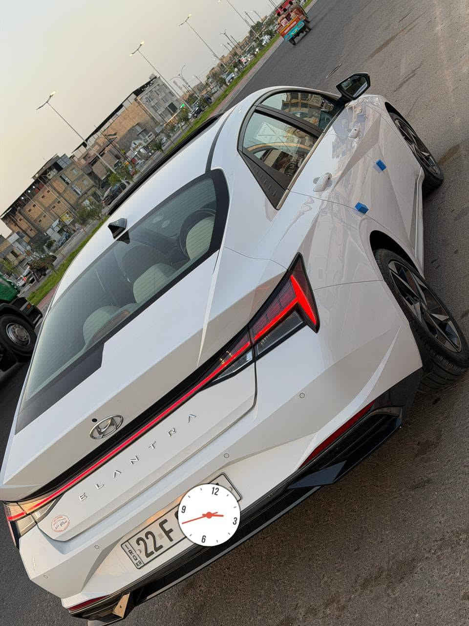 يااللة سلام عليكم وينه الي يدور جديد ومكفول
النترا موديل 2023  خليجي
 مكفولة (كفالة عامة من صبغ وضربة وتبديل وبارد وفتح ودعاميات كفالة) 
وكاله مجانيه بسم شركه وكاله تحويل مجاني فول مواصفات فتحه بصمه تشغيل عن بعد داخل بيجي ترحيب عند القتراب تبريد خلفي ثلج بصمتين بيها وليس وحده تايرات الشركه بيها  سيارة جديدة جدآ  الآن ماشية 42 سيارة مكينة 1600دوش سبير مانازل كتلوك شركة سيارة احلى من صور بهواي
السعر 165 ورقه وخادم الطيبين
العنوان بصره المعقل
***********
