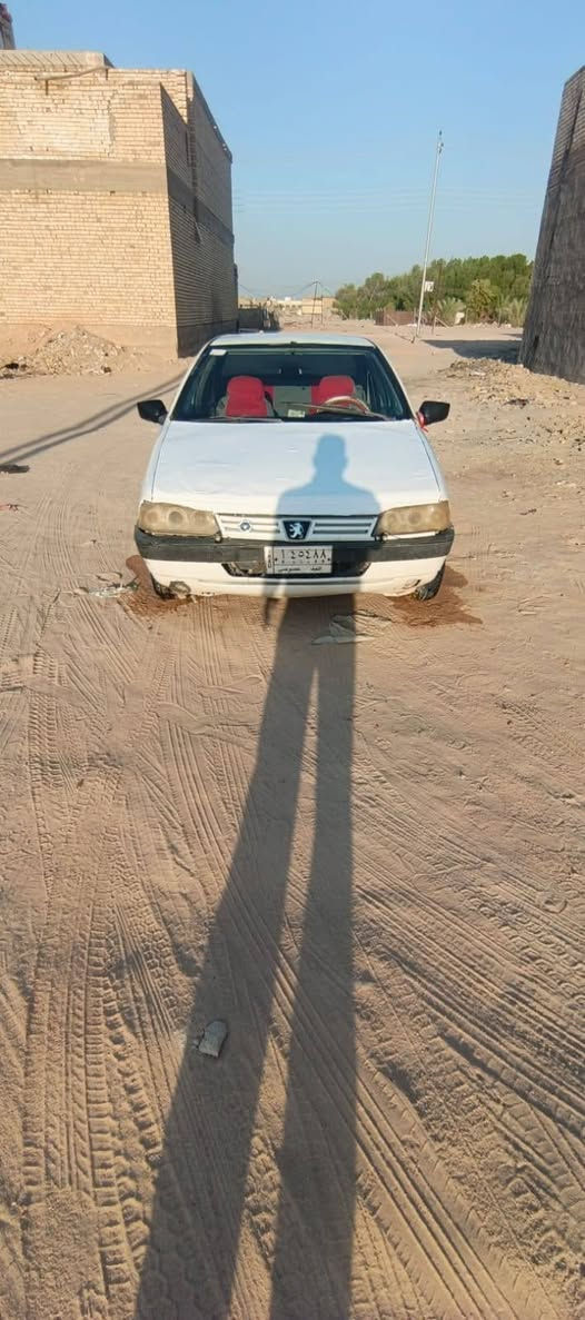 بيجو موديل ٢٠٠٩مكينه وكير وحداديه وكهربائيات جددومكفولات السعر١٢ورقه مكان نجف رقم تلفون***********
