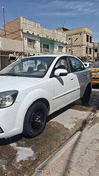 كيا ريو • ٢٠١١ • سماوه