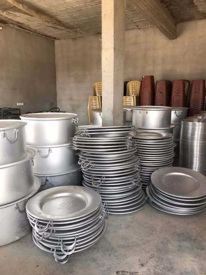 محل متكامل للبيع – جاهز للعمل

يتوفر للبيع م حل متكامل يحتوي على:

⛺ 3 خيم
• خيمتان كبيرتان: 20×8
• خيمة صغيرة: 20×6

🍽️ المستلزمات والمعدات:
• 20 جدر
• 17 طباخ
• 350 كرسي
• 850 صينية صغيرة
• 70 أم الحلك كبير
• 350 طبلة
• 15 جفجير
• 10 قواير

📌 المحل متكامل ومناسب لمن يريد البدء بالعمل مباشرة.

للاستفسار والتفاصيل والتواصل، يرجى المراسلة.
***********
‏‪***********‬‏
