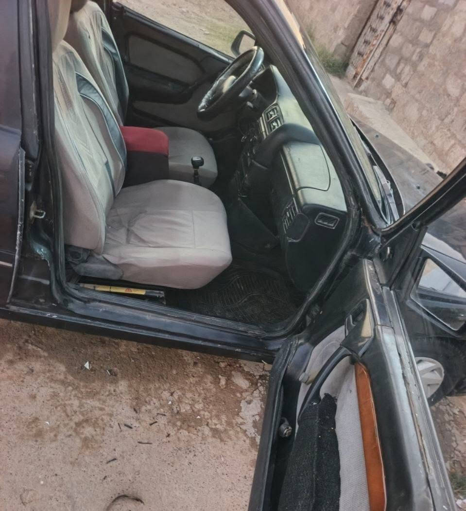 اوبل فكترا مديل 1991 حجم 16 كير محرك شرط سمكره صبغ عام جماليه بدون ضرر كهربئيات كيجات كلها شغاله طخم تاير جديد صدر نضيف داخلها نضيف اربع دسكاد داخلها ارباك صاج  رقم صلاح الدين الماني وسنويه كارتوني منتهيه 2020 وشرط التحويل السعر 27 وبيها مجال بصيط سياره جاهزه
***********
