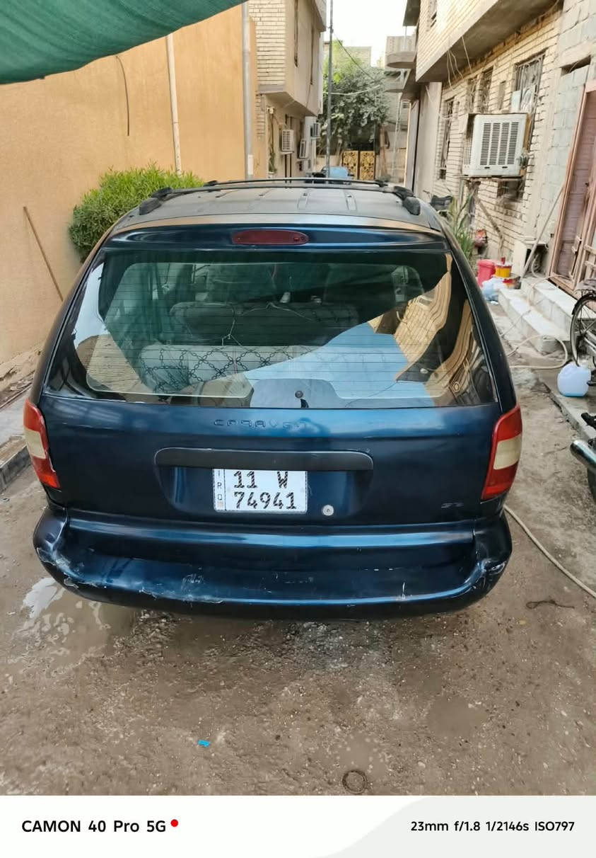 دودج كرفان • ٢٠٠١ • مكينه ٣٫٨