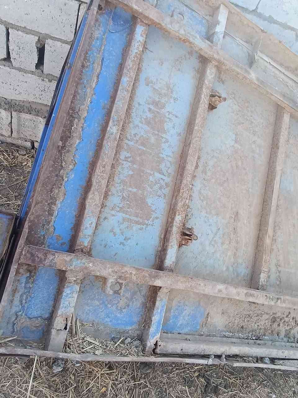 السلام عليكم بدي مال ستوته للبيع مستعمل اوزل الحين بسيط واغراضه موجودات كلهن دعاميه وصفحه وحيده السعر 200 بها مجال ***********
