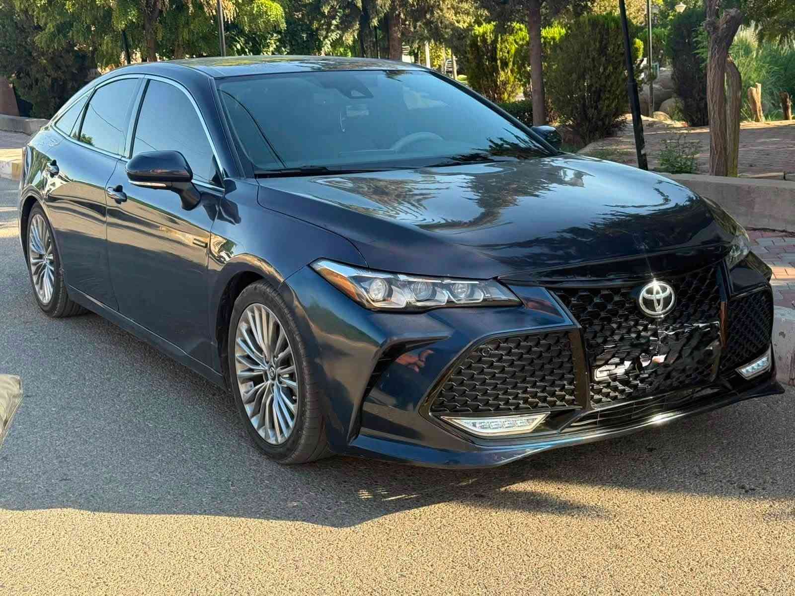 Avalon 2019                                                 ئايبيرت ٤ پستؤن ئه مه ريكي. ره قم به غداد  صلي بي كيشه بي حجز خرامه به شه رت   موسه فات ليميتت  كيشن كاره با كيشن ساردو گه رم. داتاشو گه وره شاشه گه وره   راداي ئاوينه بيشو دوا كاميره ٣٦٠ پله  زور مه زبوت هه رزان  ٣ پاره جه ي پيشي بوياخه.  نرخي ١٦٥   ***********
