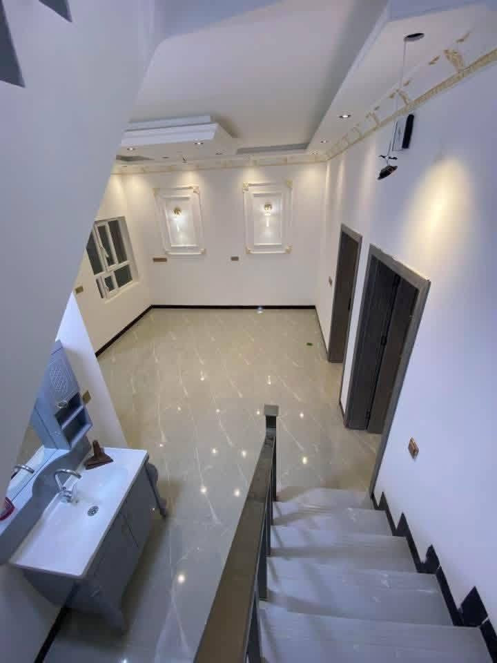 السلام عليكم السعر (123مليون💰) وبي مجال✍🏾
دار للبيع بتكريت الديوم حي التصنيع قرب علوه🏠
الأسماك وخلف ماركت الأخويين بظهر شارع60☑️
المساحة الكلية 150متر الوجه 7.5م النزال 20م📐
غرف 4 نوم وأستقبال صالتين فوك وجوا ومطبخ🚰
مجموعه 3 صحيه مناور وكراج الدار شغل جناي🏗️
الواجهيه(حجر حلان☑️)للاستفسار ***********,
