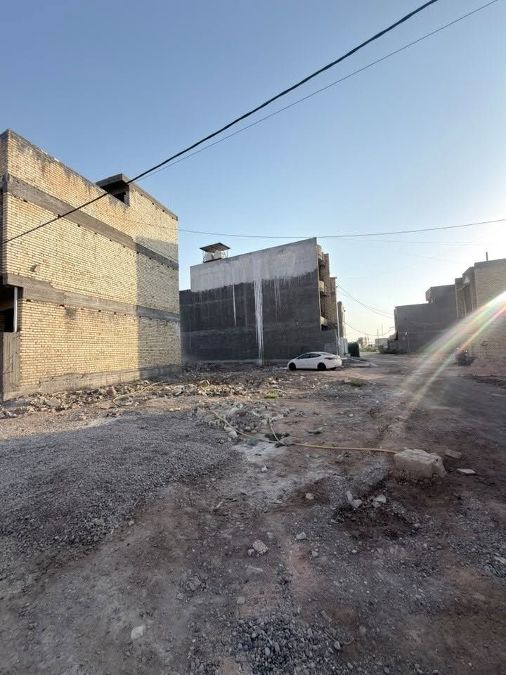 السلام عليكم توجد قطعة ارض ركن في الغزالية الصناعة والمعادن بعيده عن الاراضي المتجاوزه  50 متر ركن رقم القطعه 6224 بعيدة عن التجاوز وفي بداية المنطقة موقعها كلش حلو والقطعة بأسمي اني شخصيا السعر 60 مليون للجادين اتصل او تواصل معي على الواتس اب للتواصل على الرقم  
‭***********‬
