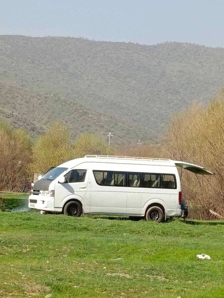 السلام عليكم كيه جنبي H2 مديل 17 مكينه لا تنقيص ولا تبخير حداديه خير من الله سياره حادثها باب سلايت معمر بس ممصبوغ  منضومه غاز سياره جاهزه فقط باب سلايت ممعمر وبيها هلالات بدايت خياس معروضه 140 وبيها مجال *********** اتصل  مكاني بغداد زعفرانيه بغداد, العراق
