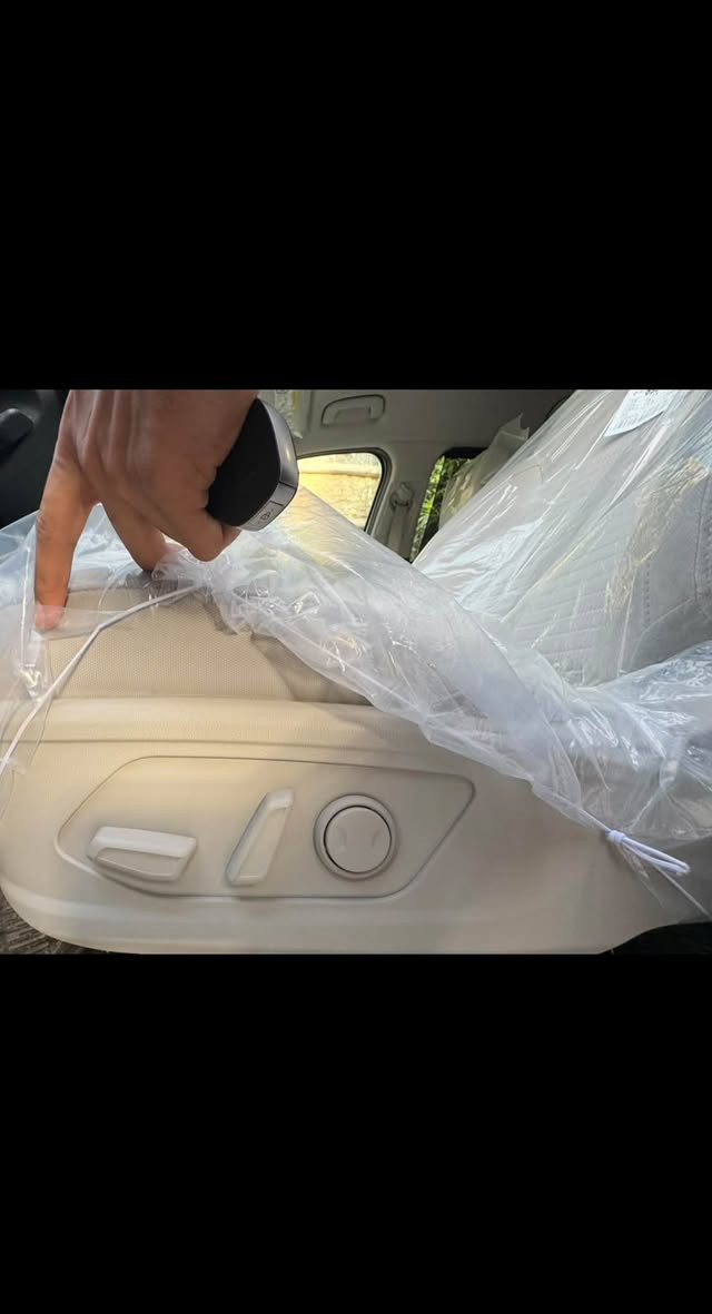 سورنتو 2025خليجيه ماشيه 20 الف كيلو محرك ٦  اسلندر السياره بيها pdrفي الجنطه بافي السياره كفاله عامه السياره نضافه١٠٠٪؜ السياره فول عدا البنو رامه السعر ٢٩٠$ العنوان الرميثه الرقم ***********
