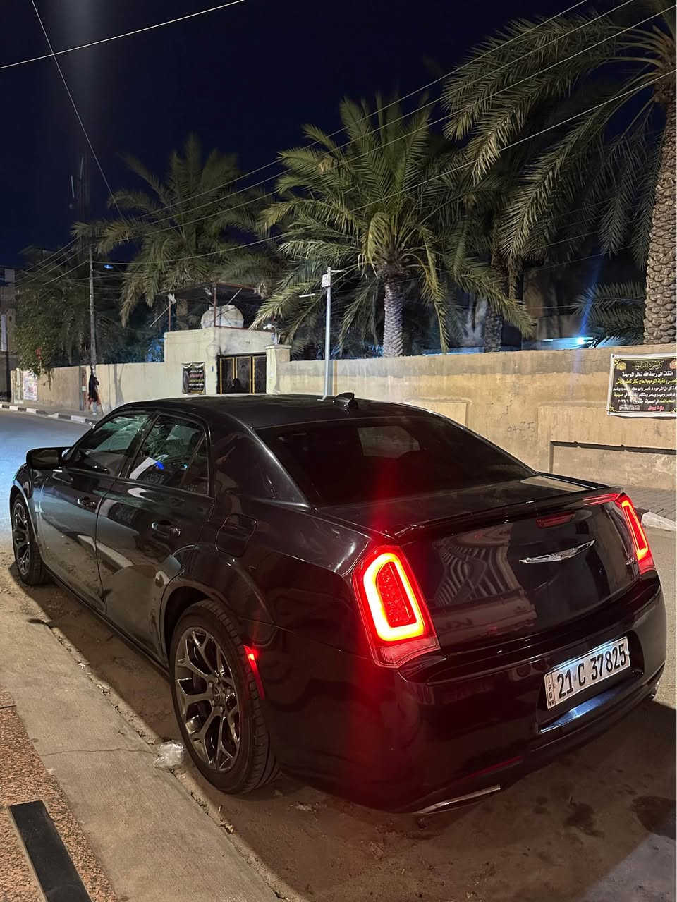 أقر تفاصيل السياره بل كامل قبل الاتصال رجاًء.  سلام عليكم أوباما لبيع مديل 2018 كندي داخل كلين بيها قطعتين صبغ باب ومدكر والباقي مكفول فول موصفات ما عده الفتحه (S) السعر 225 وبيها مجال مكاني البصره الزبير الاستفسار اتصال على الرقم *********** Singapore

