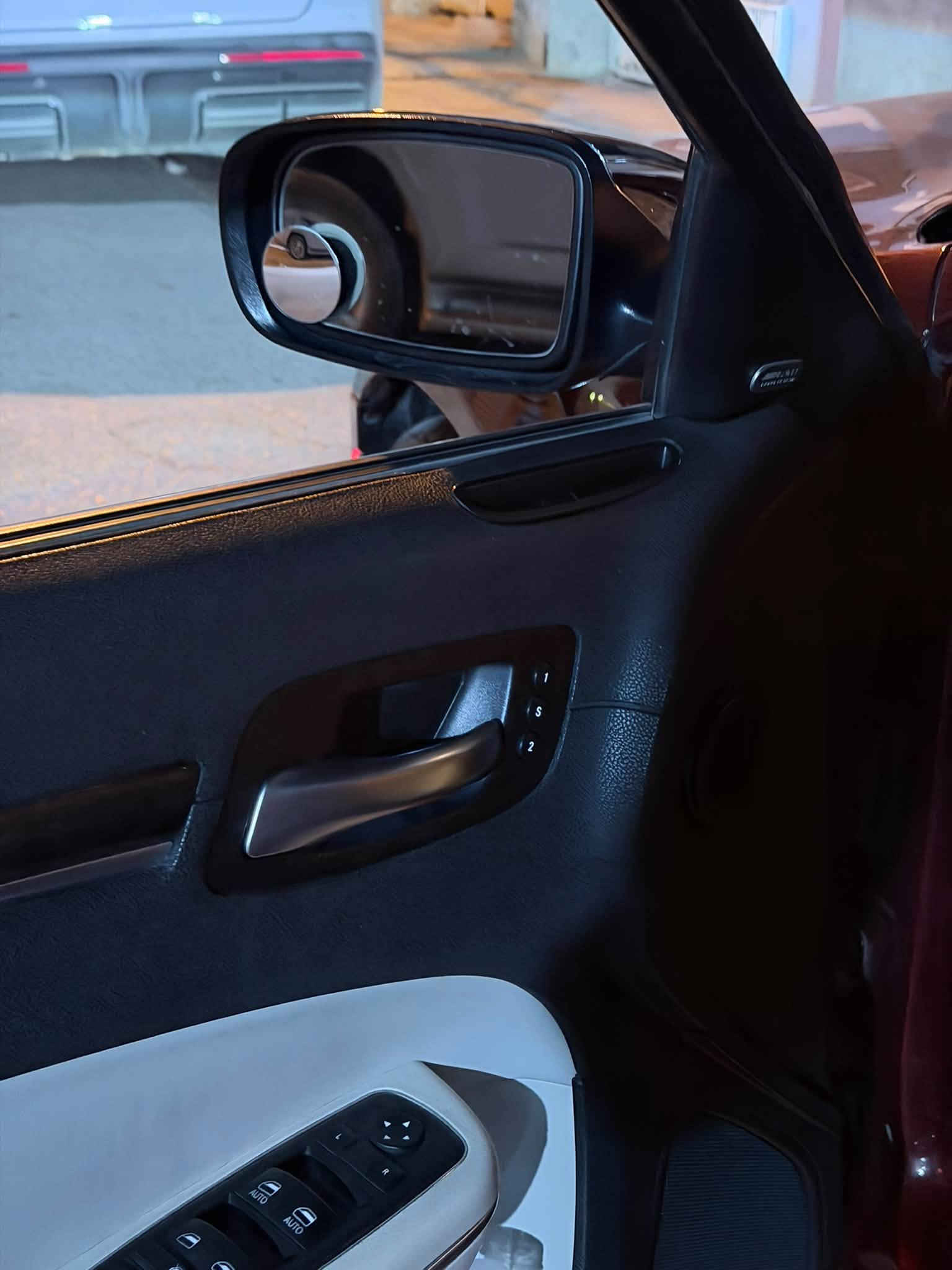 اوباما C300 محرك 6 سلندر كلين  رقم اربيل تحويل مباشر السياره فول مواصفات عدا الرادار الامامي 
بانوراما  وداخل ابيض  وبرده خلفيه كهرباء تبريد وتدفئه كشنات وكشن ذاكره وباقي المواصفات المعروفة السياره فقط براغي جاملغ امامي مفتوحة والسونار مرفق بالمنشور 

السعر 213 وبيها مجال بسيط 

*********** // ***********
