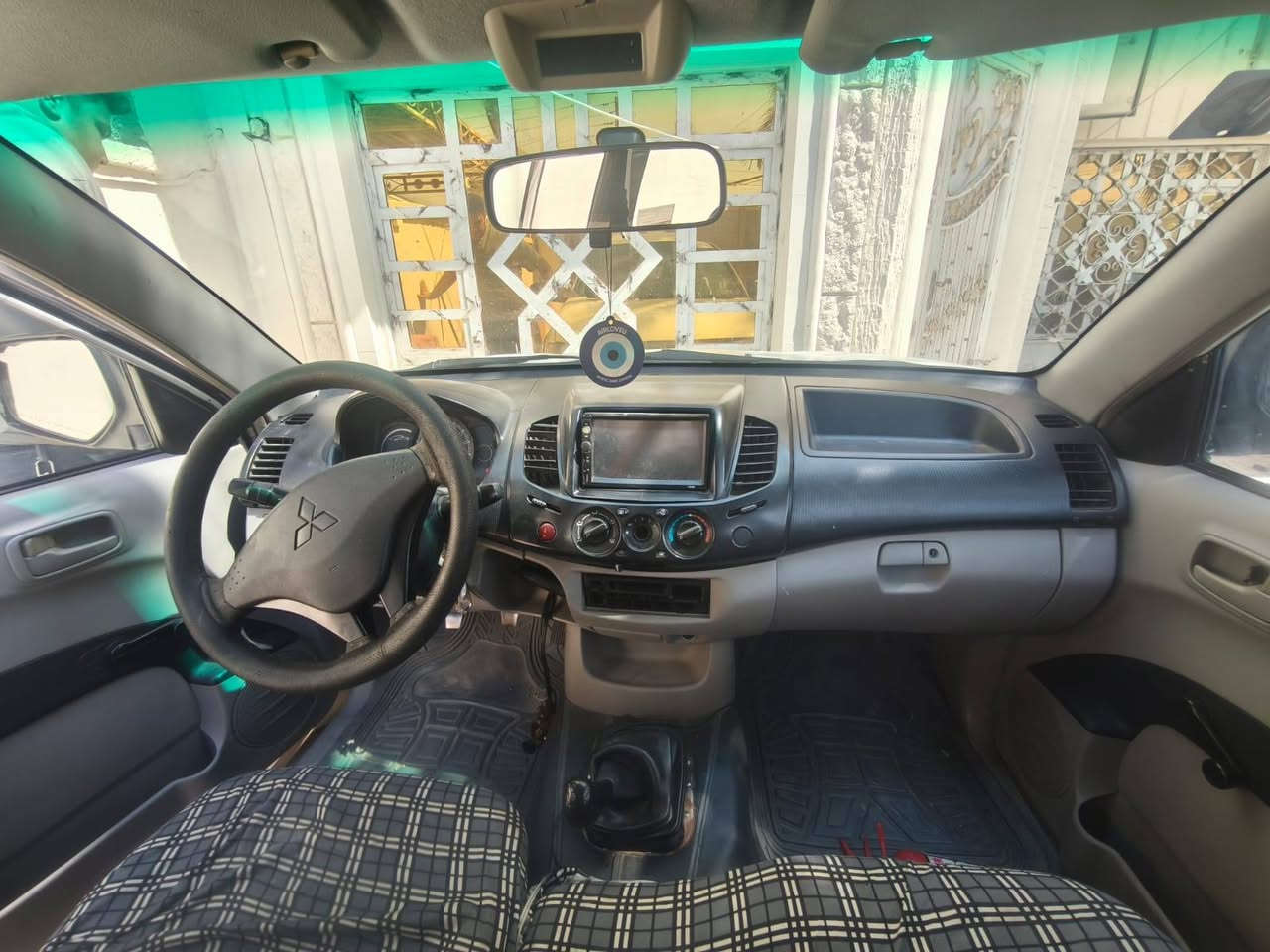 متسوبيشي بحالة جيدة جدا نظافة كاملة وبدون نقص تبريد ثلج صدر مع طخم تاير جديد محرك گير اكسل ممتاز لايوجد اي نقص او عطل رقم بصرة دولي بأسمي تحويل بنفس اليوم 2007 البصرة معروضة بشدة (95)***********
